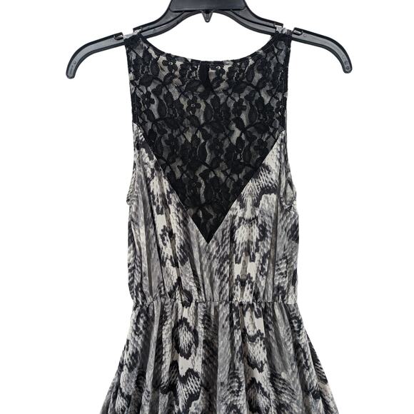Divided by H&M Dress 4 Black White HiLow Snakeskin Print Lace Back Stretch Waist - Picture 3 of 12